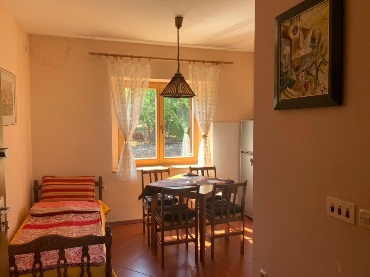 Apartments Villa Boris Ohrid Bagian luar foto